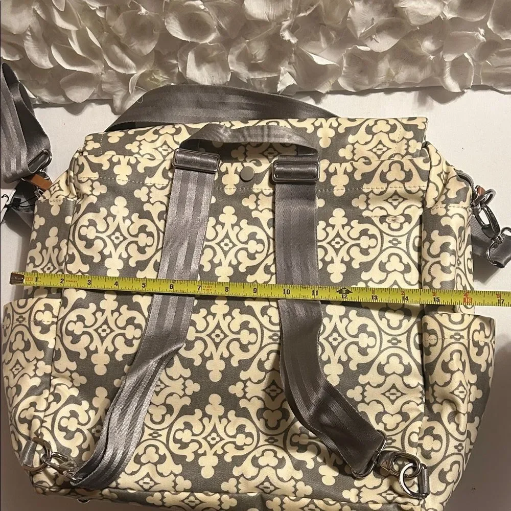 Petunia Pickle Bottom Gray and Cream Baby Bag